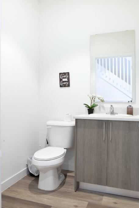 Awesome Townhouse 15 Minutes From The Beach 迈阿密 外观 照片