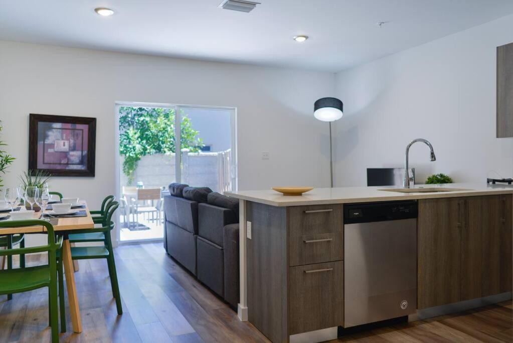 Awesome Townhouse 15 Minutes From The Beach 迈阿密 外观 照片