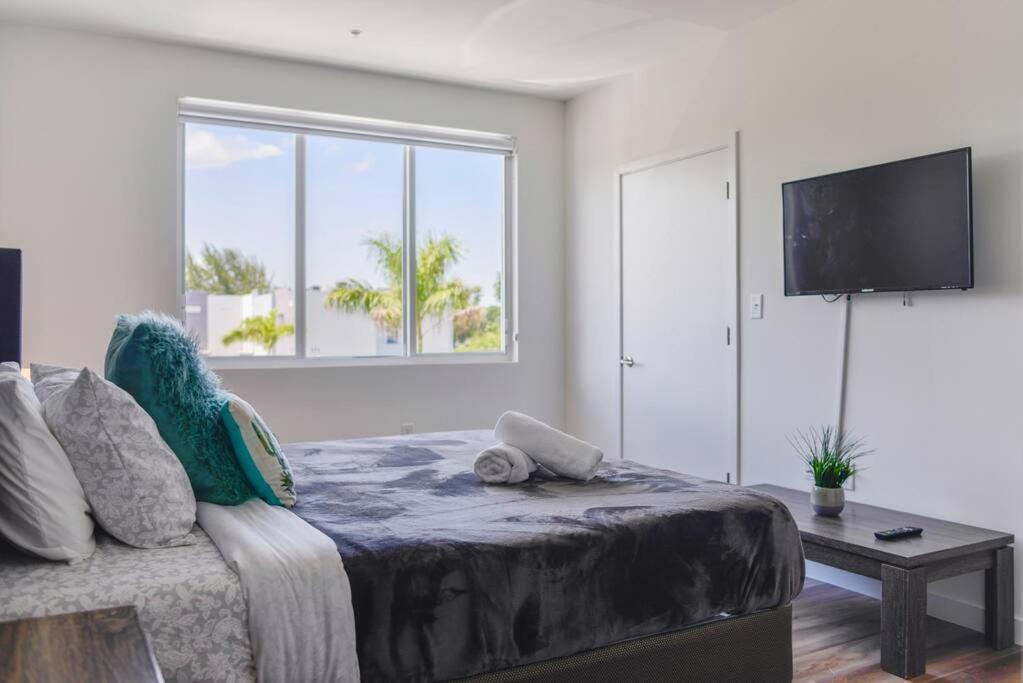 Awesome Townhouse 15 Minutes From The Beach 迈阿密 外观 照片